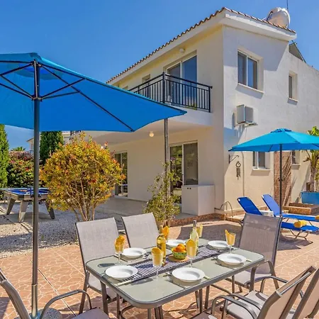 Corallia Breeze Near Coral Bay Beach Villa *