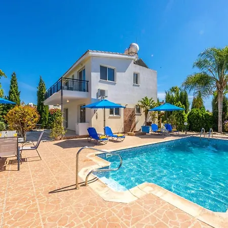 Villa Corallia Breeze Near Coral Bay Beach *